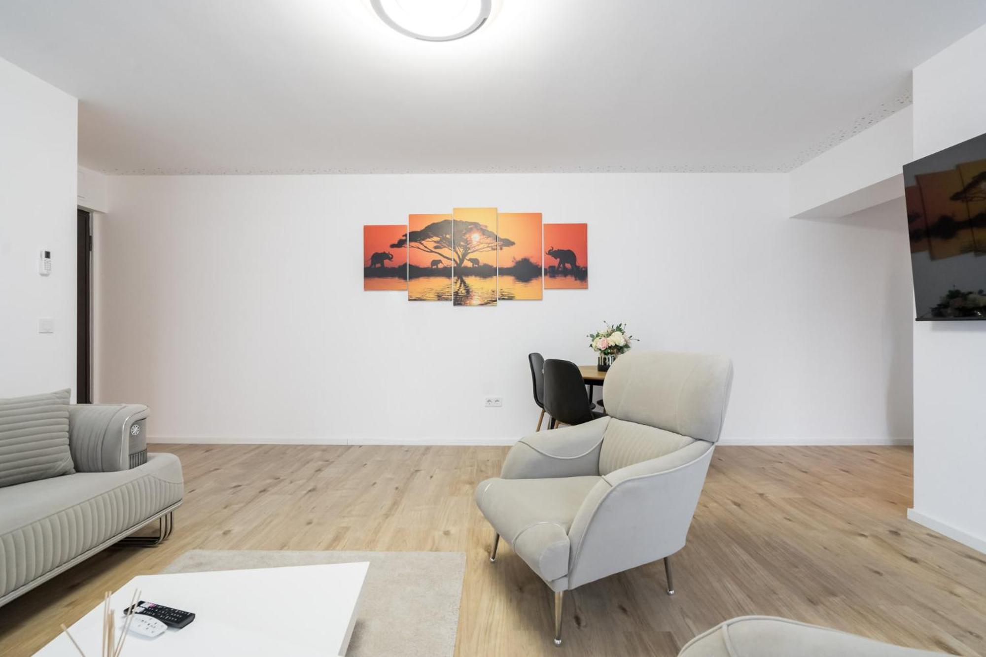 Breeze - Modern Escape In Pipera Appartement Boekarest Buitenkant foto